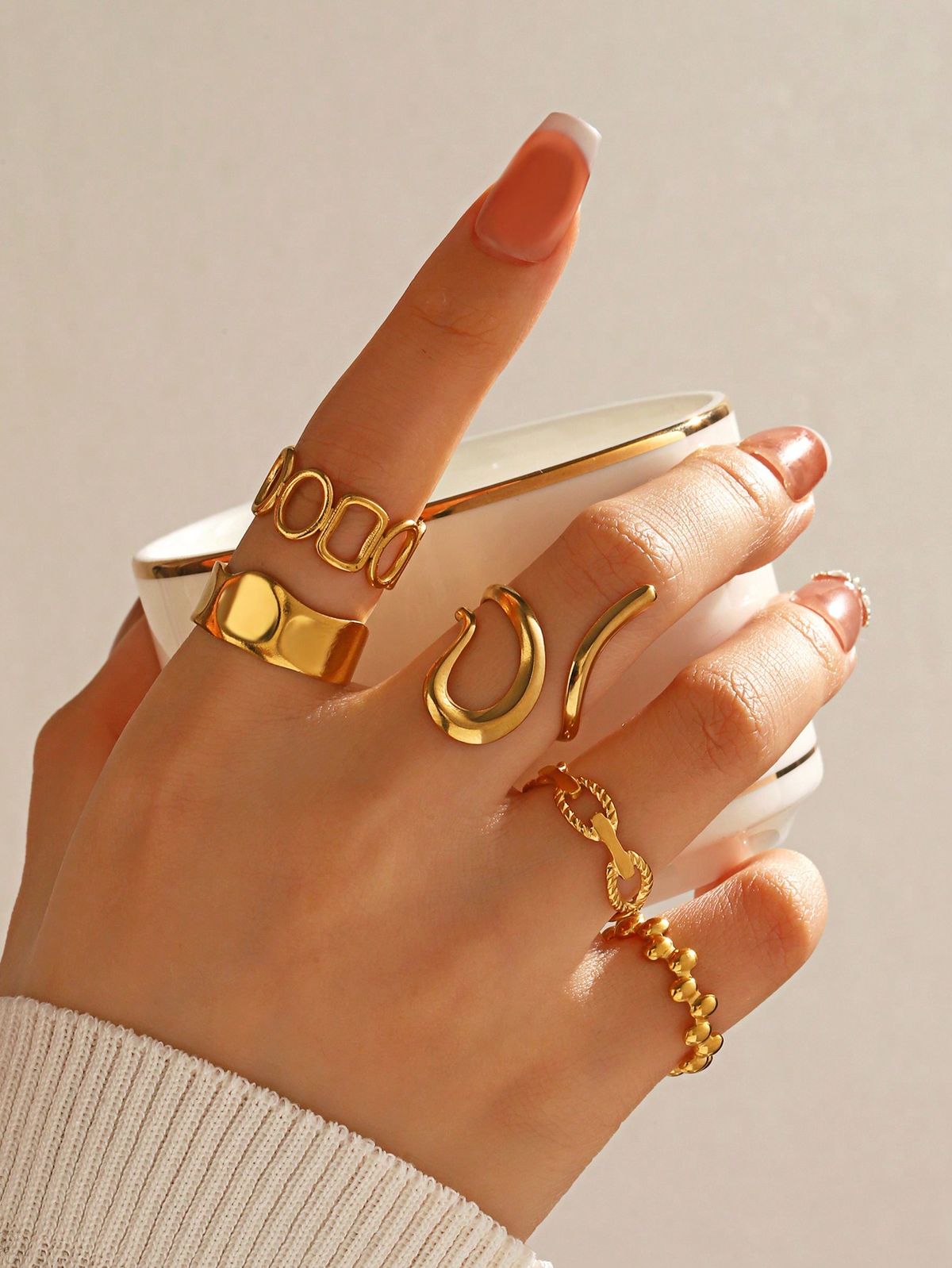 WOMEN FASHION